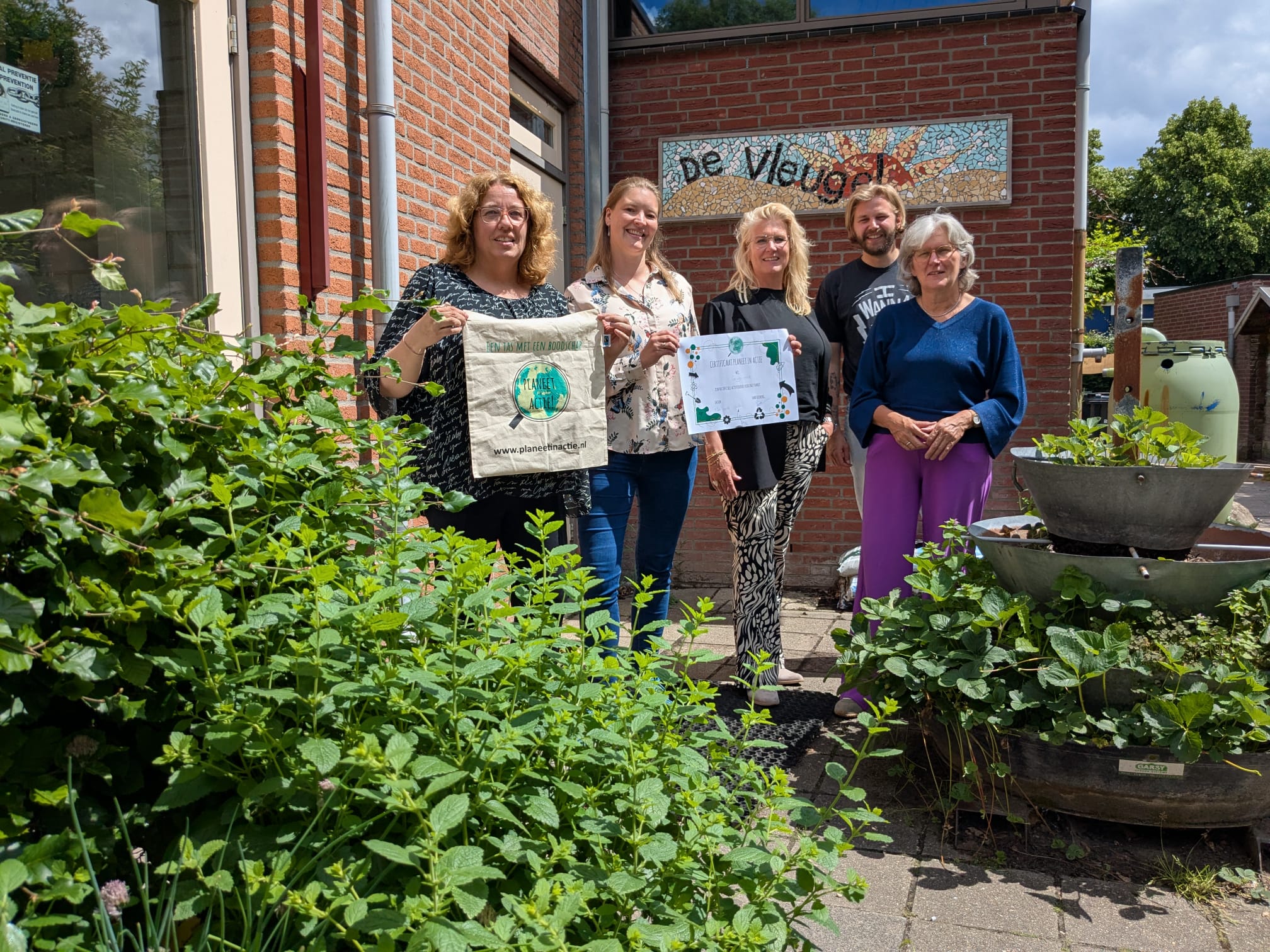 Wethouder Gastdocent Buurtcoordinator Directeur van de stichting